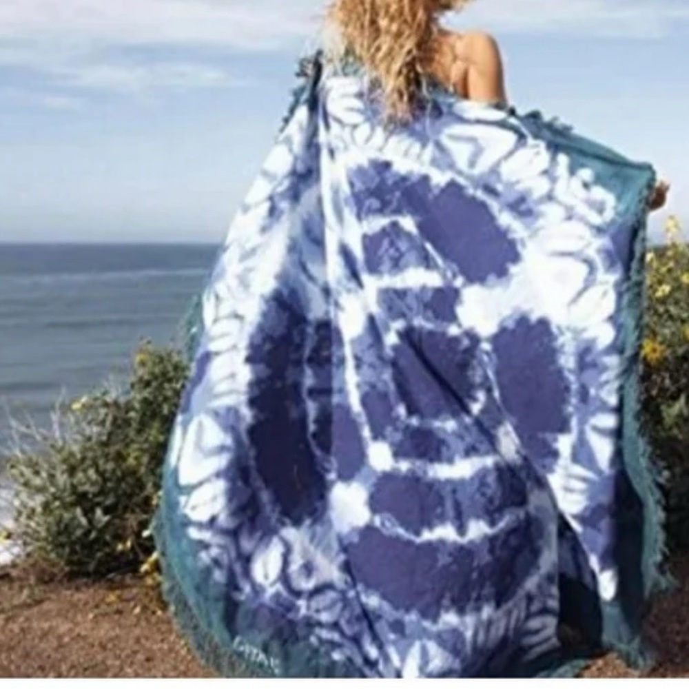 Gypsy beach throw circular tie dye wrap